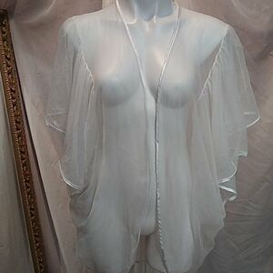 Delicates. Vintage. Cover up 